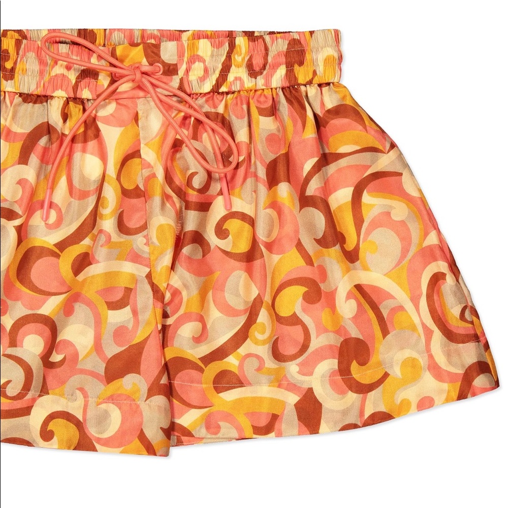 NWT Zimmerman Mae relaxed short size 4 color: swirl